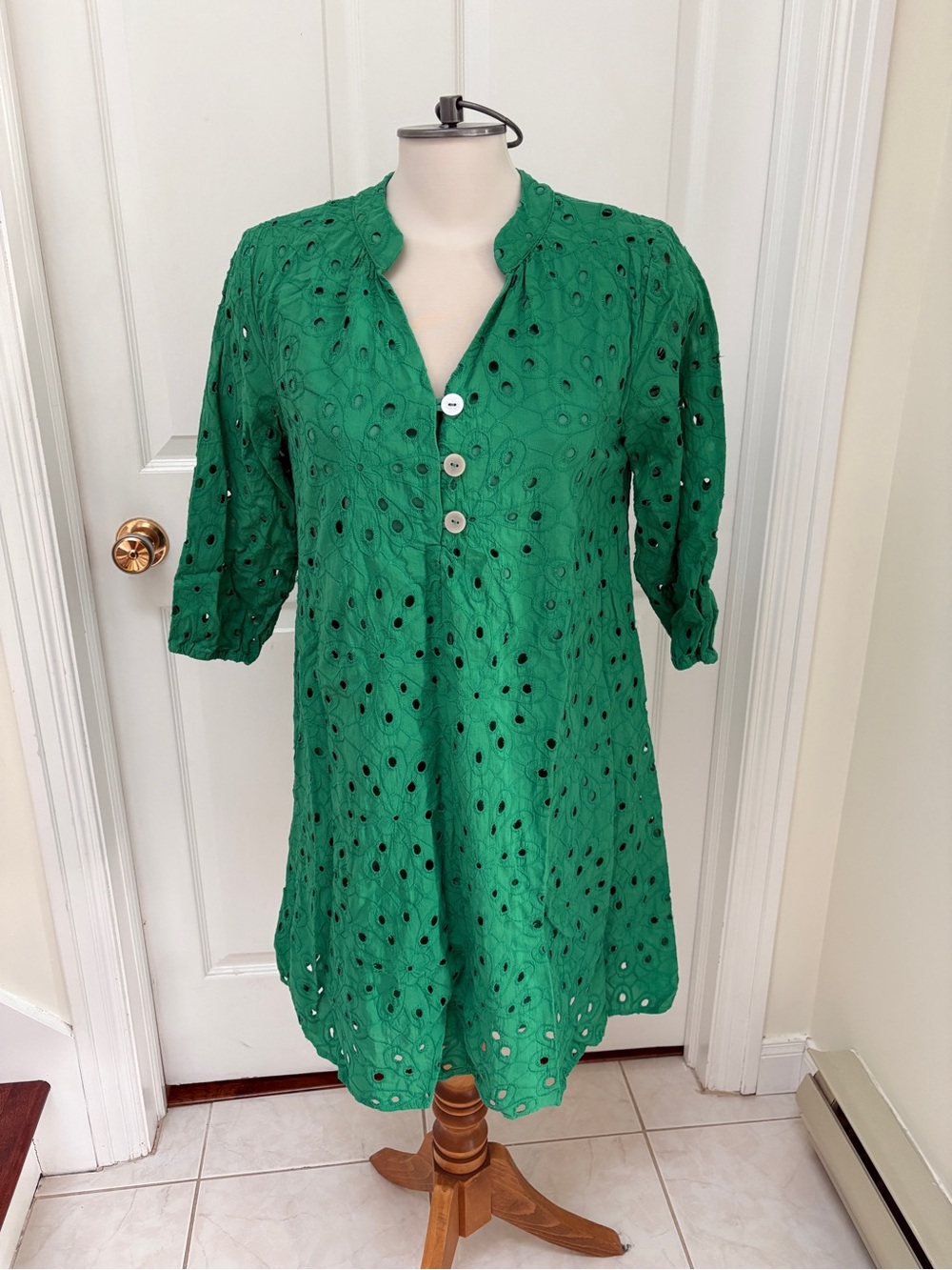 Ronni Nicole Green Eyelet Midi Dress petite size large